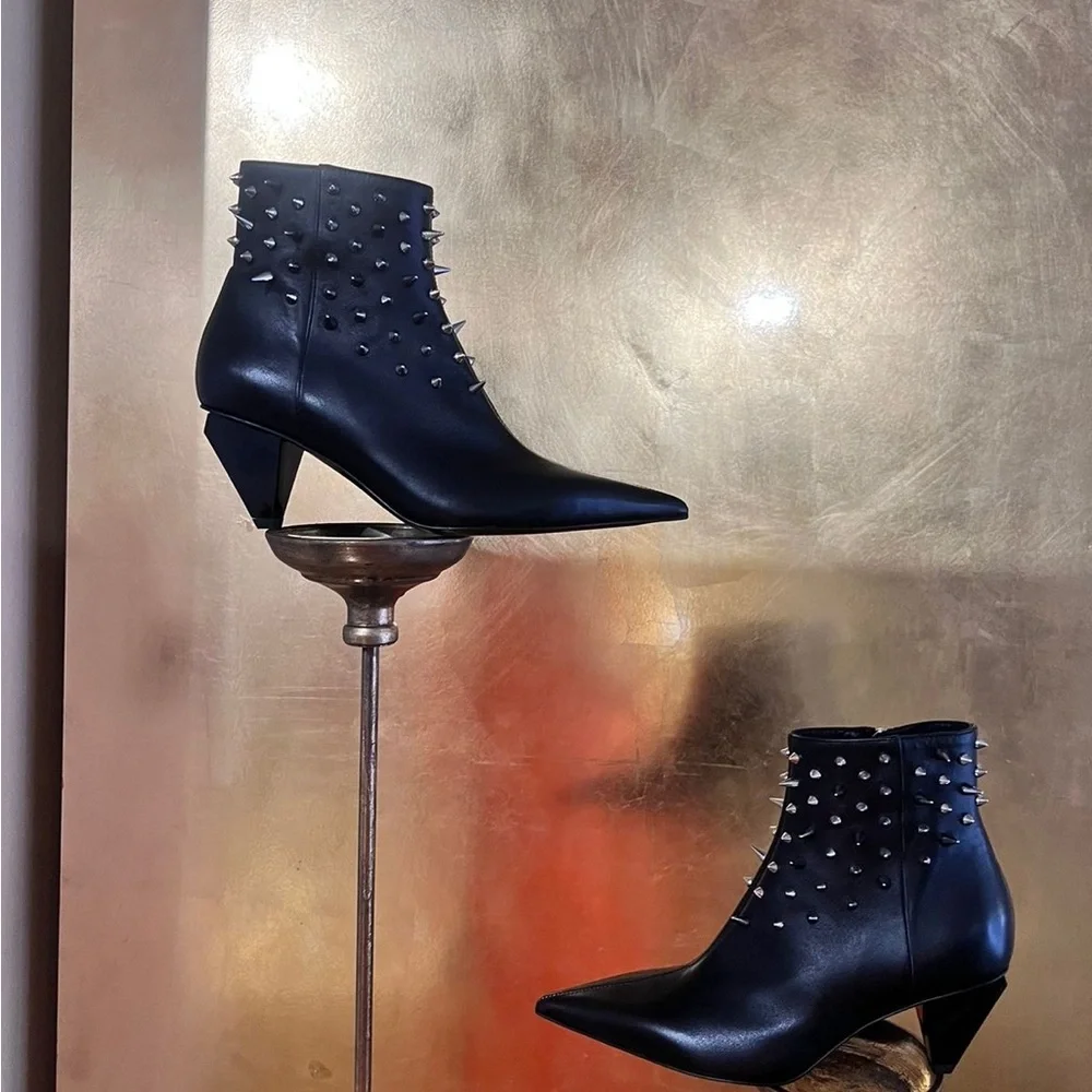 Agl MADE IN ITALY LEATHER Black Studded Ankle Booties with Angular Heel - Picture 4 of 4